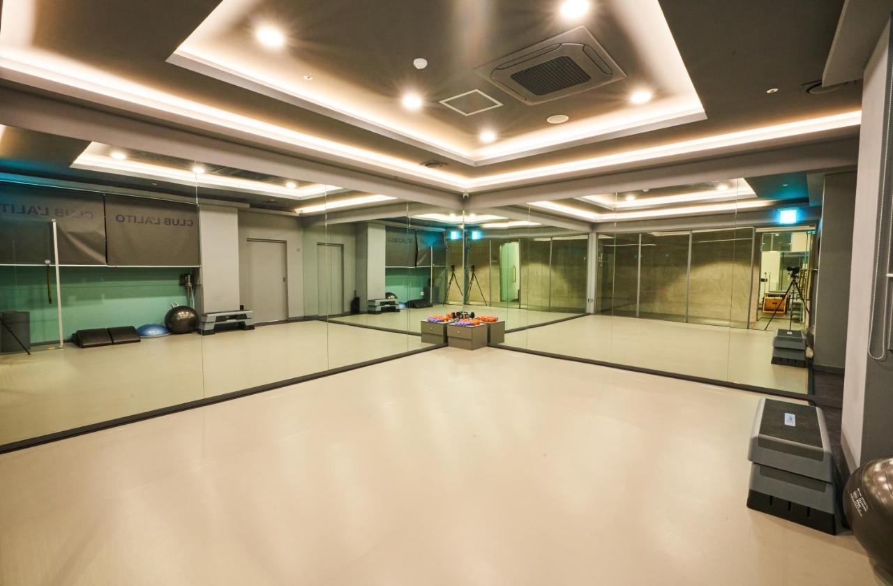 Camphortree Hotel And Resort Jeju Exterior foto