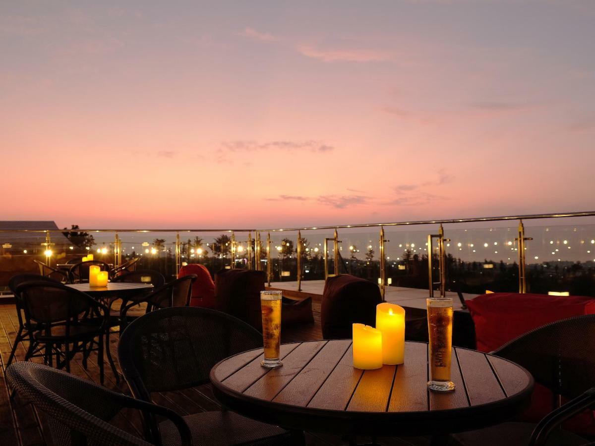 Camphortree Hotel And Resort Jeju Exterior foto